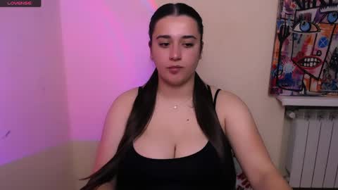 Snapshot of alinaasti_ chatting on 05/06/26, 07:24 Alina online show from 05/06/26, 07:24