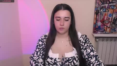 Snapshot of alinaasti_ chatting on 05/08/26, 07:57 Alina online show from 05/08/26, 07:57