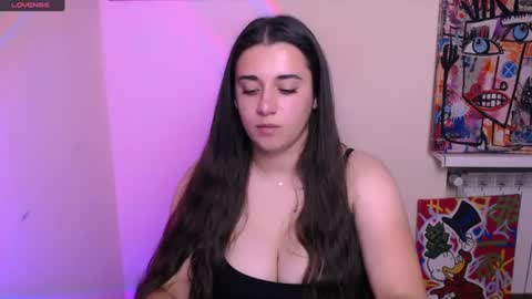 Snapshot of alinaasti_ chatting on 06/18/26, 09:14 Alina online show from 06/18/26, 09:14
