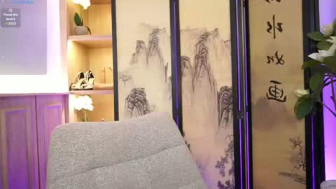 Alina Bennet online show from 07/18/26, 11:36