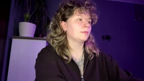 Alina online show from 07/22/26, 11:29