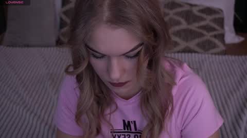 Snapshot of alinalemon chatting on 02/03/26, 01:05 Alina online show from 02/03/26, 01:05