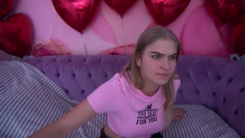 Snapshot of alinalemon chatting on 02/08/26, 08:34 Alina online show from 02/08/26, 08:34