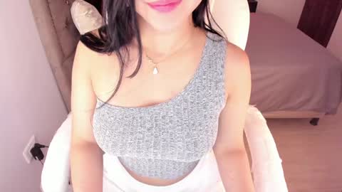 alinaowens online show from 02/08/25, 09:15