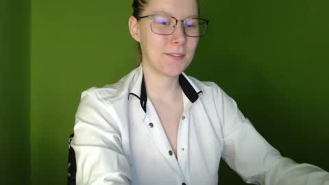 alinasei online show from 04/15/26, 01:07