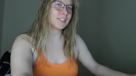 Snapshot of alinasei chatting on 08/07/26, 11:56 alinasei online show from 08/07/26, 11:56