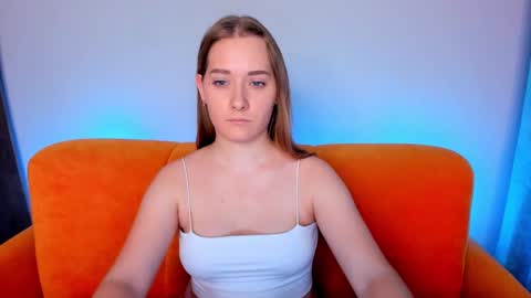 Snapshot of alinawise chatting on 01/16/25, 04:28 alinawise online show from 01/16/25, 04:28