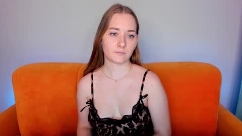 Snapshot of alinawise chatting on 02/10/25, 04:19 alinawise online show from 02/10/25, 04:19