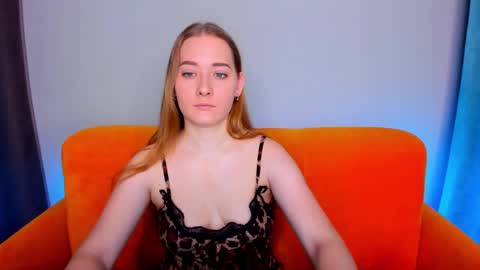 Snapshot of alinawise chatting on 03/10/25, 01:01 alinawise online show from 03/10/25, 01:01