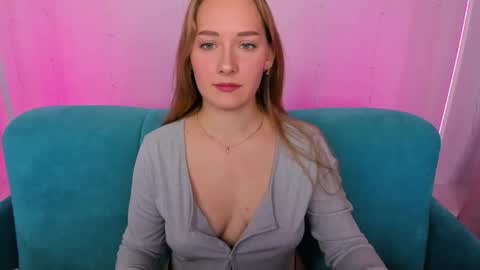 Snapshot of alinawise chatting on 10/16/25, 01:50 alinawise online show from 10/16/25, 01:50