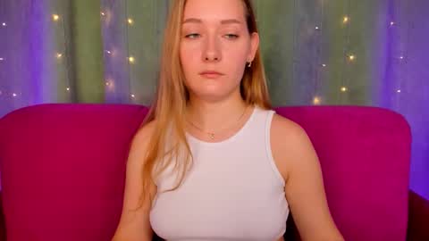 alinawise online show from 11/18/25, 01:22