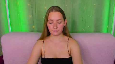 alinawise online show from 04/10/26, 01:22