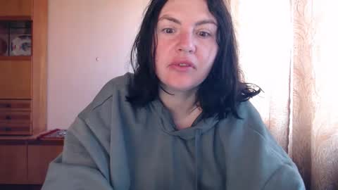 AlinaxJames online show from 05/05/26, 07:38