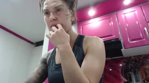 alipetite online show from 09/24/25, 11:08