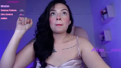 Snapshot of alisa__cain chatting on 03/22/26, 09:13 Alejandra online show from 03/22/26, 09:13