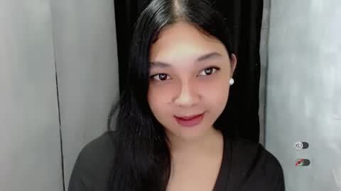 Shanti xhey online show from 11/29/25, 09:12