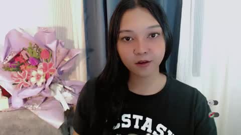 Shanti xhey online show from 04/21/26, 02:04