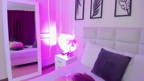     online show from 03/03/25, 08:11