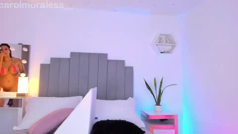 Snapshot of alisa_walton chatting on 02/09/25, 05:40 ALIS online show from 02/09/25, 05:40