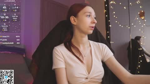 Snapshot of alisaa_01 chatting on 01/18/25, 06:45 Alice                                   Fansly Alisa01 online show from 01/18/25, 06:45