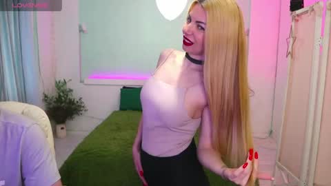 Snapshot of alisaaleks chatting on 05/21/26, 03:57 Alisa Aleks online show from 05/21/26, 03:57