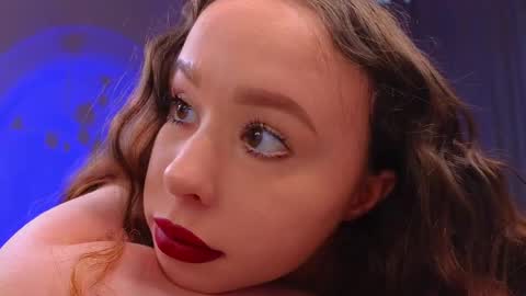 Snapshot of alise_kitty chatting on 05/12/26, 02:25 alise online show from 05/12/26, 02:25