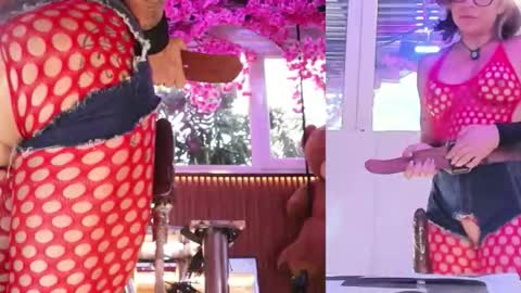 aliseparker online show from 09/24/25, 10:02