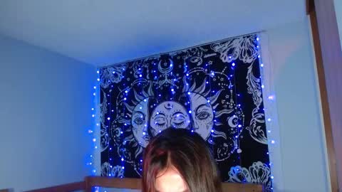 Snapshot of alisha17love chatting on 11/09/25, 09:13 alisha17love online show from 11/09/25, 09:13