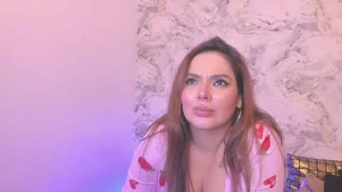Snapshot of alisha_indira_ chatting on 12/16/24, 03:51 Andrea online show from 12/16/24, 03:51