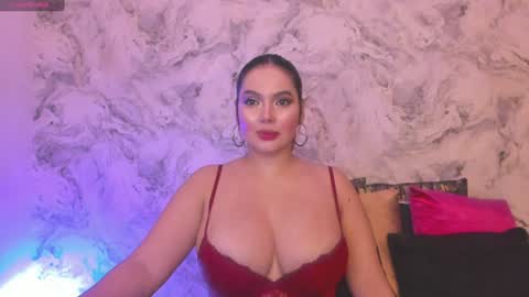 Snapshot of alisha_indira_ chatting on 01/02/25, 03:37 Andrea online show from 01/02/25, 03:37