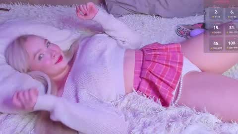 Snapshot of alishaboomboom chatting on 10/16/25, 10:05 Alisha online show from 10/16/25, 10:05