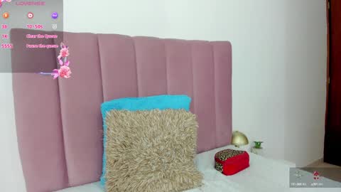 Snapshot of alishaindia chatting on 02/06/25, 07:07 Alisha online show from 02/06/25, 07:07