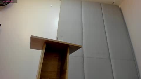           online show from 02/25/26, 12:15