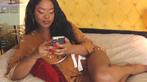 Luna online show from 12/20/24, 01:14