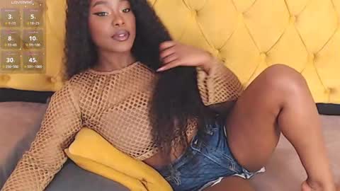 Luna online show from 09/10/25, 03:56