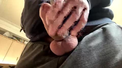 Snapshot of alisherof chatting on 01/30/25, 11:11 alisherof online show from 01/30/25, 11:11