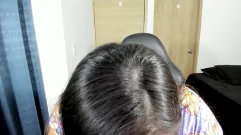 alisia online show from 10/27/25, 10:03