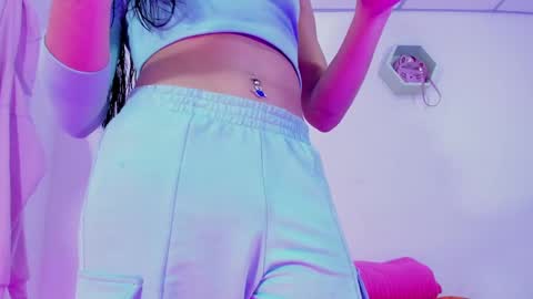 Alisia online show from 01/04/25, 05:58