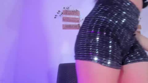 Alisia online show from 11/19/25, 06:13