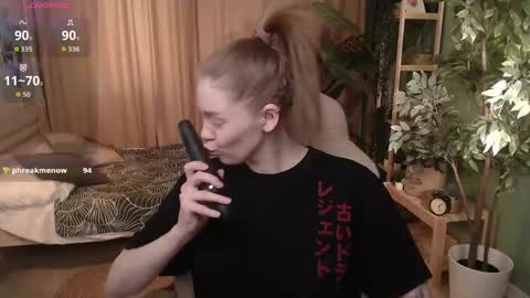 Alison online show from 04/25/26, 07:44