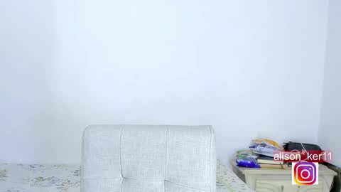 Snapshot of alison_ker chatting on 01/15/25, 10:06 Sofias house online show from 01/15/25, 10:06