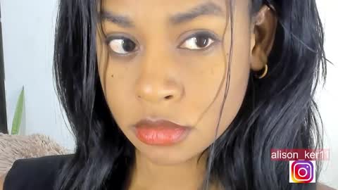 Snapshot of alison_ker chatting on 02/20/25, 01:51 Sofias house online show from 02/20/25, 01:51