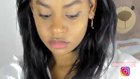 Snapshot of alison_ker chatting on 03/12/25, 12:36 Sofias house online show from 03/12/25, 12:36