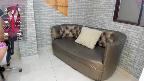 alisonn_doll online show from 11/25/25, 11:43