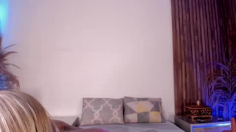 Alison Moon  online show from 01/11/25, 10:51