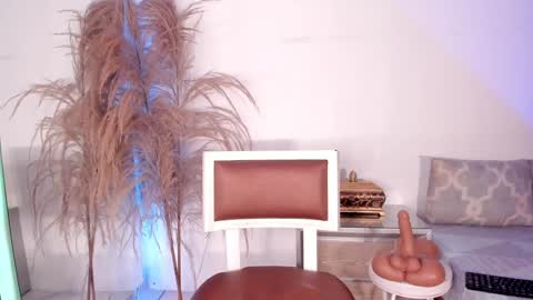 Alison Moon  online show from 01/25/25, 11:13