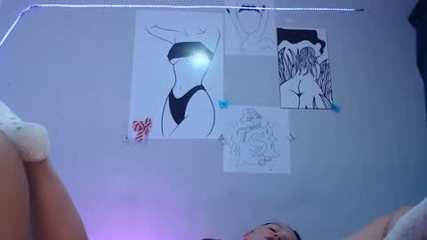 aliss_69 online show from 02/06/25, 05:35