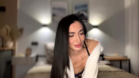 Alissa online show from 11/10/25, 04:39