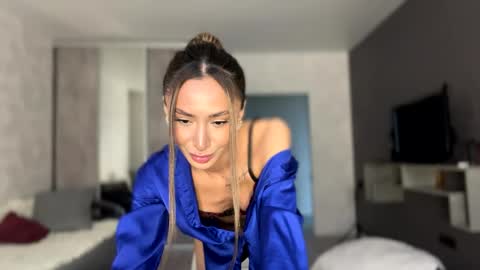 Snapshot of alissadreams chatting on 05/14/26, 02:02 Alissa online show from 05/14/26, 02:02