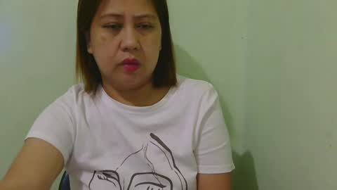 alissalove18 online show from 01/30/25, 05:09